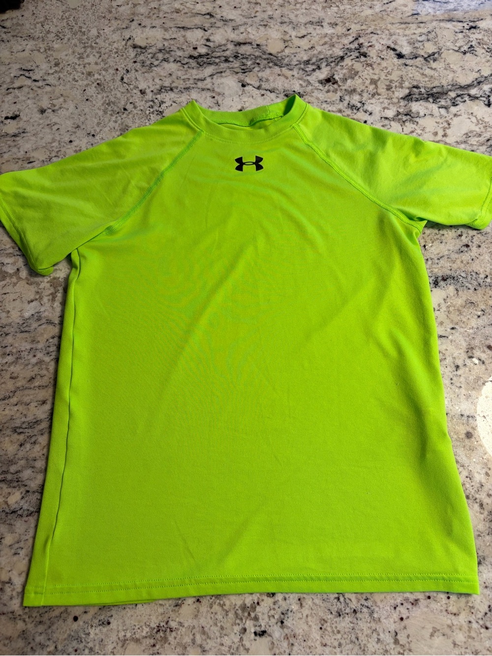 EUC Under Armour Boys YM
